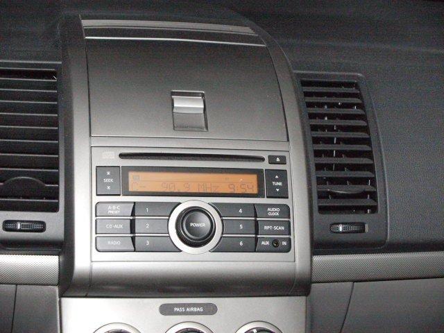 Nissan Sentra 2008 photo 1