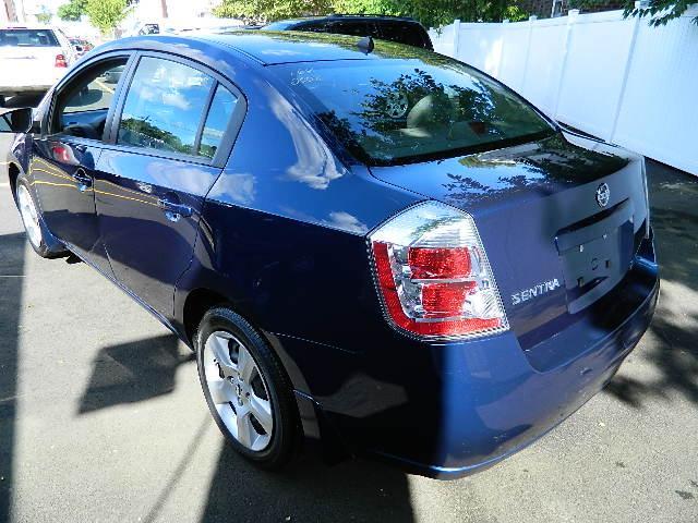 Nissan Sentra 2008 photo 4