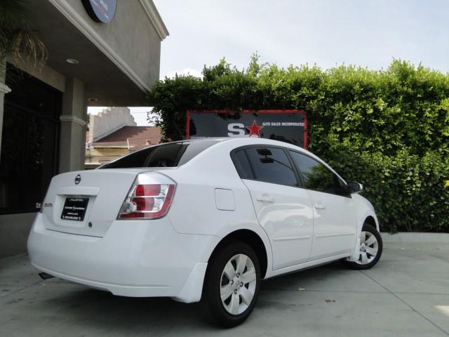 Nissan Sentra 2008 photo 1