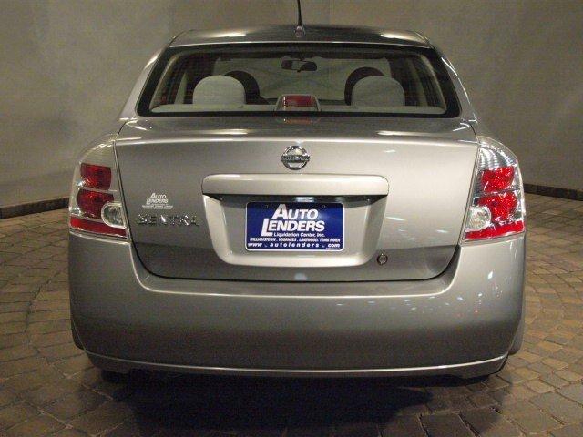 Nissan Sentra SLT Heavy DUTY Sedan
