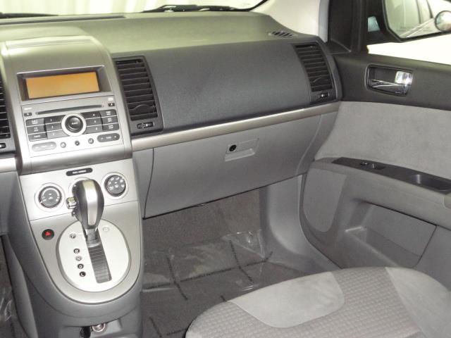 Nissan Sentra 2008 photo 1