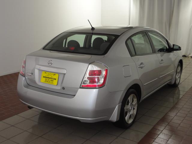 Nissan Sentra 2008 photo 12