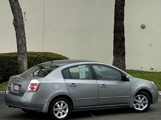 Nissan Sentra 2008 photo 3
