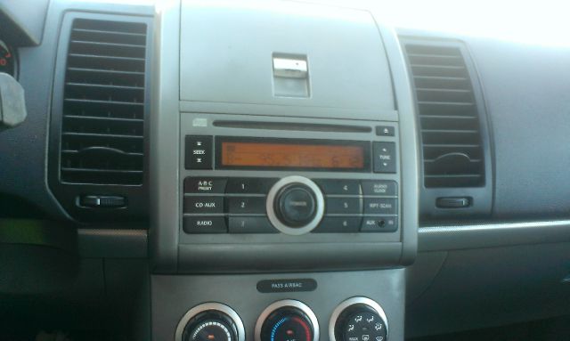 Nissan Sentra 2008 photo 4