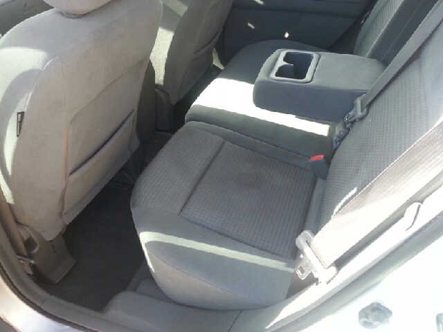 Nissan Sentra SLT Heavy DUTY Sedan