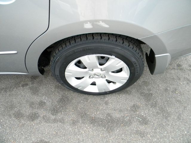 Nissan Sentra 2008 photo 2
