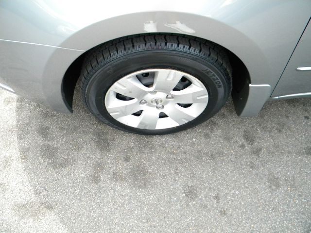 Nissan Sentra 2008 photo 6