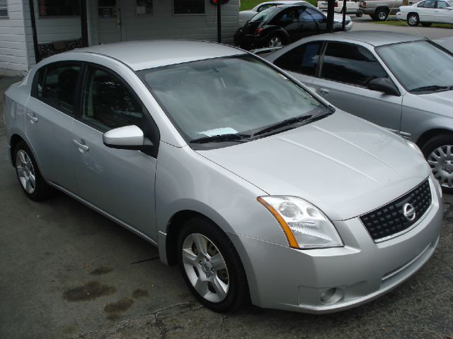 Nissan Sentra SLT Heavy DUTY Sedan
