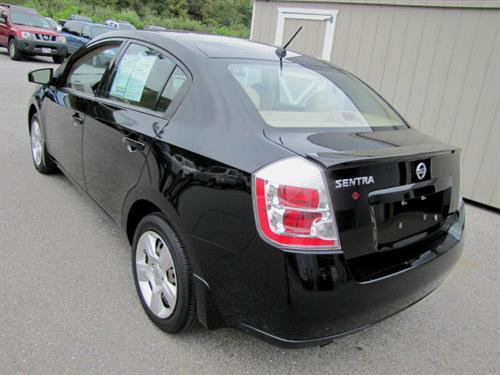 Nissan Sentra 2009 photo 2