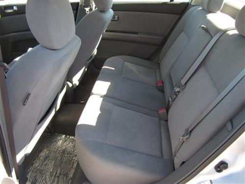 Nissan Sentra 2009 photo 3