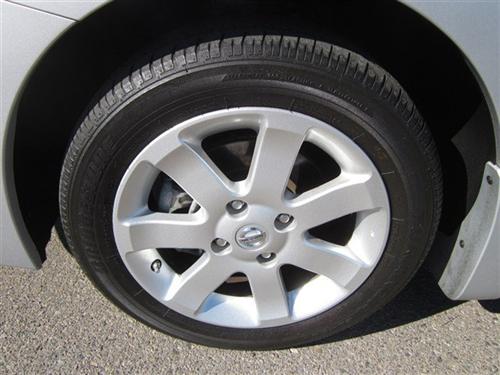 Nissan Sentra 2009 photo 4