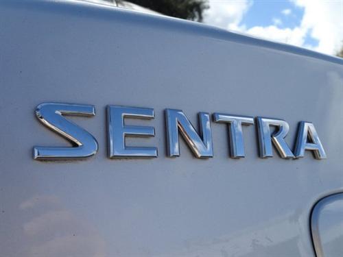 Nissan Sentra 2009 photo 1