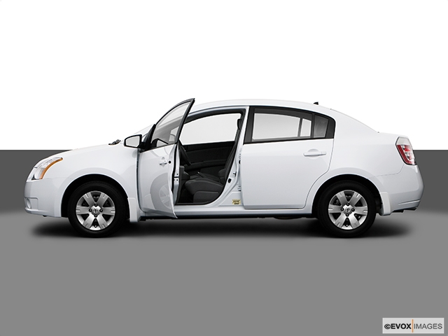 Nissan Sentra 2009 photo 1