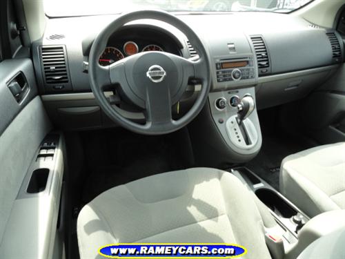 Nissan Sentra 2009 photo 1