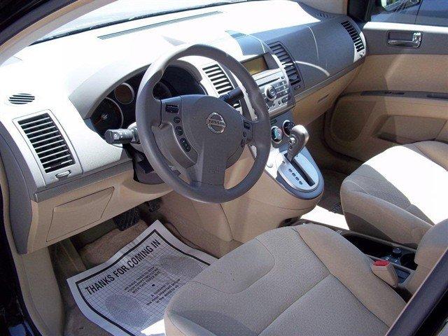 Nissan Sentra 2009 photo 4
