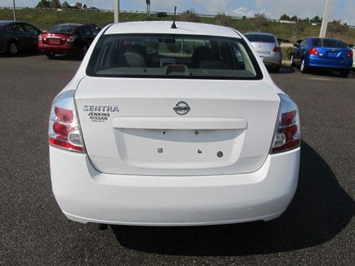 Nissan Sentra 2009 photo 3