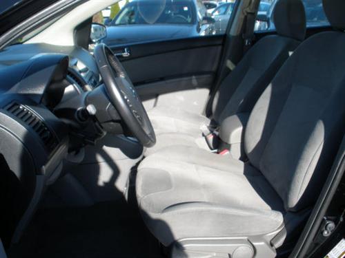 Nissan Sentra 2009 photo 1