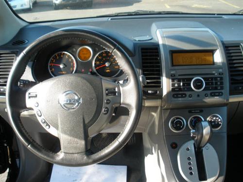 Nissan Sentra 2009 photo 2