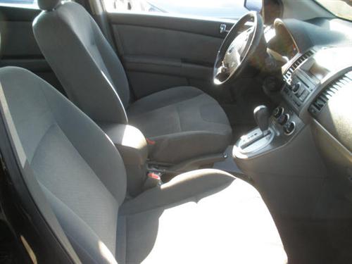 Nissan Sentra 2009 photo 4