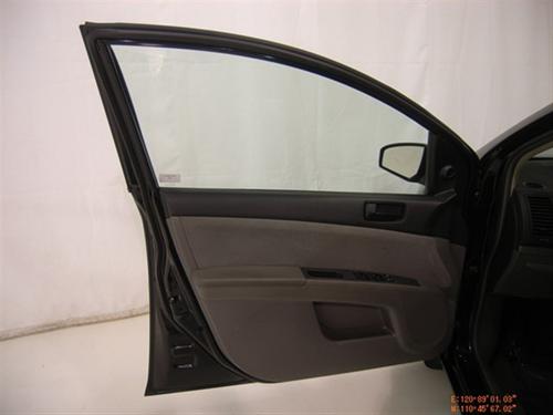 Nissan Sentra 2009 photo 2