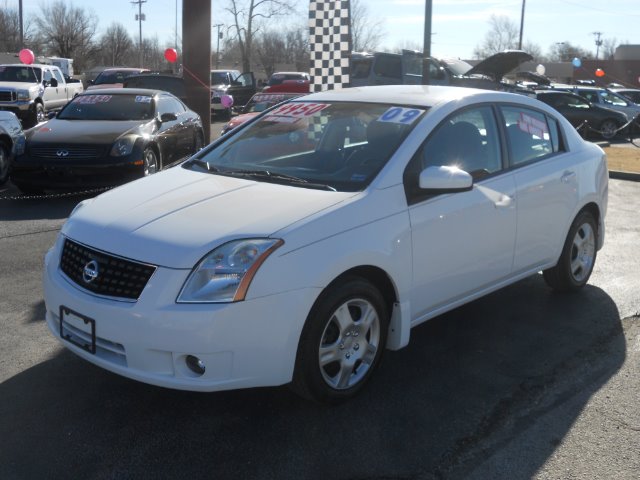 Nissan Sentra 2009 photo 4