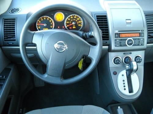 Nissan Sentra 2009 photo 2