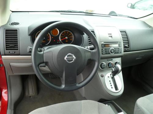 Nissan Sentra 2009 photo 1