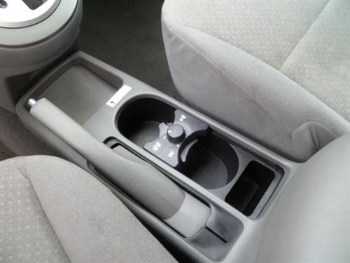 Nissan Sentra 2009 photo 2