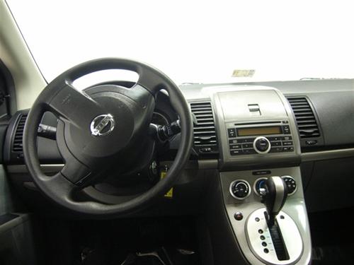 Nissan Sentra 2009 photo 5