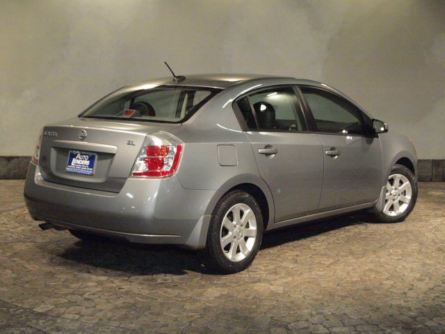 Nissan Sentra 2009 photo 2