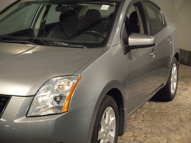 Nissan Sentra 2009 photo 3