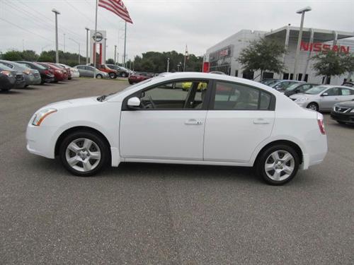 Nissan Sentra 2009 photo 1