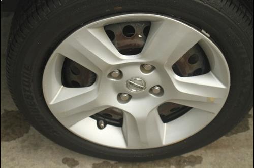 Nissan Sentra 2009 photo 3