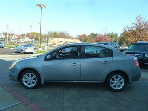 Nissan Sentra 2009 photo 2