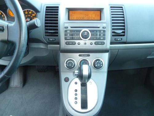 Nissan Sentra 2009 photo 5
