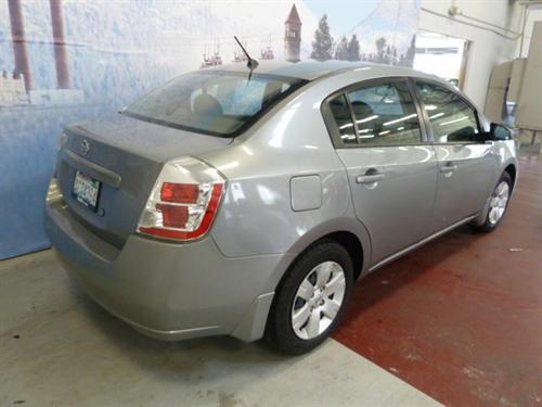 Nissan Sentra 2009 photo 2