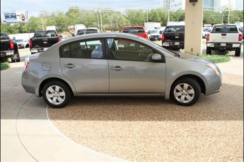 Nissan Sentra 2009 photo 1
