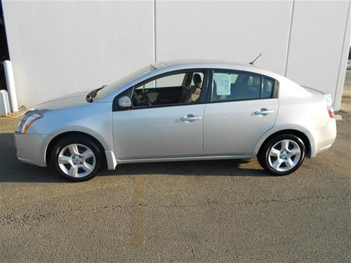 Nissan Sentra 2009 photo 3