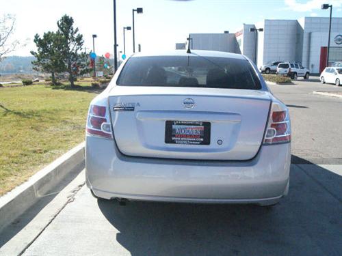 Nissan Sentra 2009 photo 3