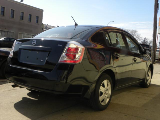 Nissan Sentra 2009 photo 4