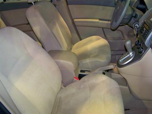 Nissan Sentra 2009 photo 1