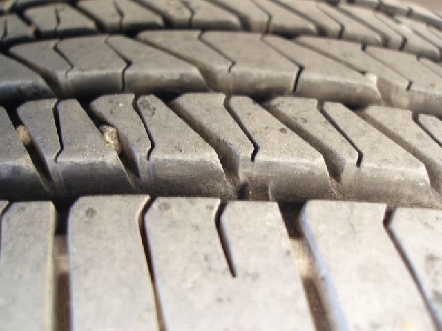 Nissan Sentra 4matic 4dr 3.5L AWD SUV Sedan