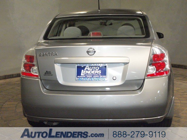 Nissan Sentra 2009 photo 3