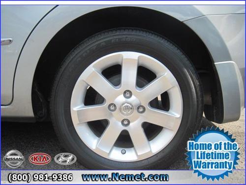 Nissan Sentra 2009 photo 1