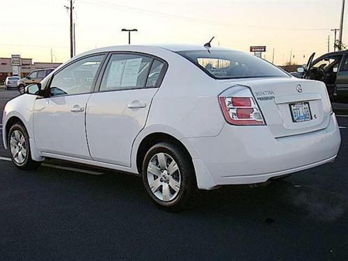 Nissan Sentra 2009 photo 2