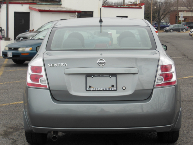 Nissan Sentra 2009 photo 1