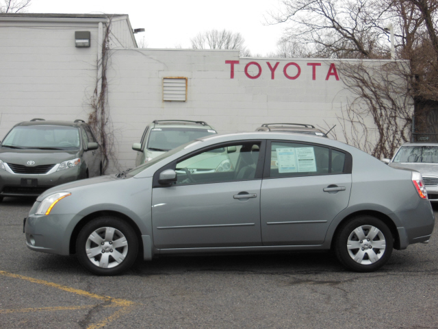 Nissan Sentra 2009 photo 4