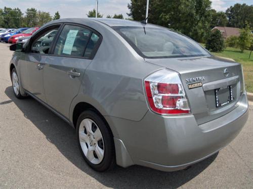 Nissan Sentra 2009 photo 2