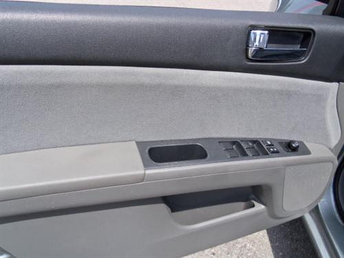 Nissan Sentra 2009 photo 3