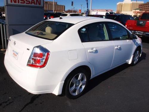 Nissan Sentra 2009 photo 2